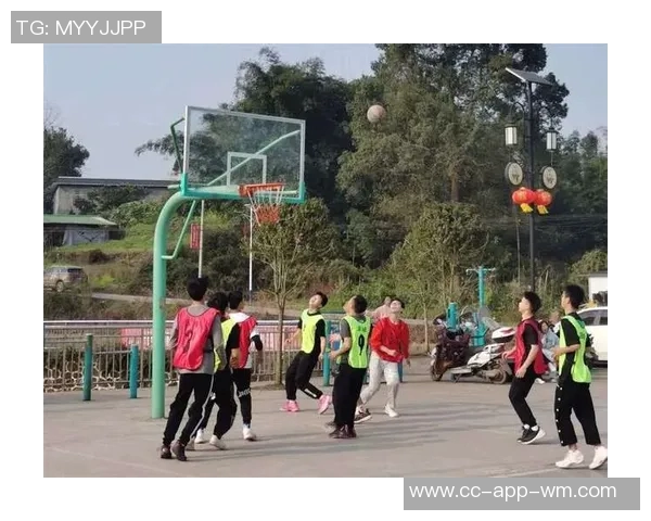 姚明回忆村BA经历感受乡村篮球热情与梦想的力量