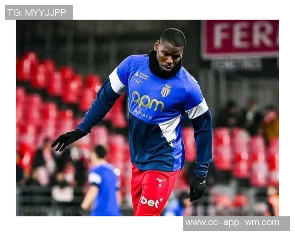 博格巴因左小腿轻微不适将缺席对阵马赛的关键战役